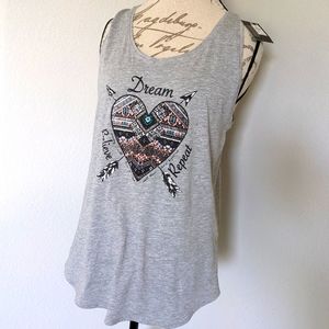 Atmosphere Aztec Gray Scoop Neck Tank Top Heart Arrows Size 12